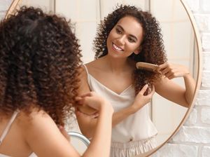 Merawat Rambut Curly Nggak Susah Kok, Simak Caranya agar Tetap Indah