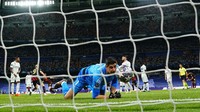 Man City menyamakan kedudukan di babak kedua lewat gol Kevin de Bruyne. Skor 1-1 menjadi hasil akhir pertandingan. AP/Manu Fernandez  
