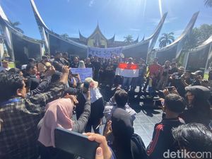 Diusir Saat Liput Pelantikan Wawalkot, Jurnalis di Padang Protes