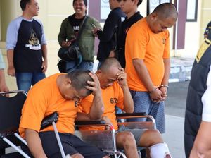Polisi Tembak Komplotan Pembobol Gudang Rokok di Serang Polisi Tembak Komplotan Pembobol Gudang Rokok di Serang