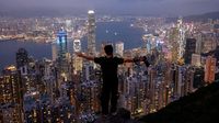 Menikmati Indahnya Lanskap Kota Hong Kong dari Ketinggian