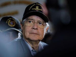 Presiden Ekuador Terancam Dimakzulkan Atas Tuduhan Penggelapan