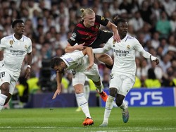 Haaland Dibungkam di Lapangan, Bapaknya Bikin Ricuh di Tribune