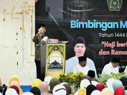 Pesan Waket MPR ke Jemaah Haji Kota Serang: Jaga Kesehatan-Nama Baik