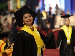 Lulus Gelar Ganda UGM-Kampus Jepang hingga Dapat Penghargaan, Inilah Agustine Hutapea