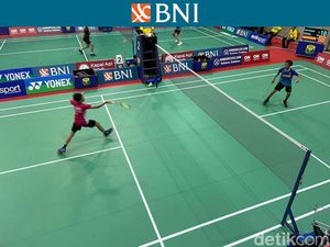 Foto: BNI Sirnas B Bali 2023 Masuk Hari Keempat, Banyak Partai Ketat Foto: BNI Sirnas B Bali 2023 Masuk Hari Keempat, Banyak Partai Ketat