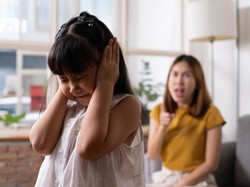 Mengapa Anak Memutuskan Hubungan dengan Orang Tua Mereka? Ini Kata Psikolog