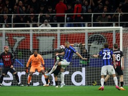 AC Milan Vs Inter: Rossoneri Tertinggal 0-2 di Babak Pertama