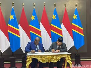 Menhan Prabowo dan Menhan Kongo Teken Kerja Sama Bidang Pertahanan Menhan Prabowo dan Menhan Kongo Teken Kerja Sama Bidang Pertahanan