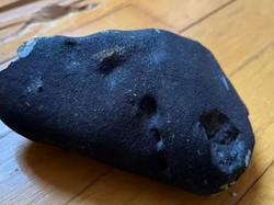 Rumah Ketiban Bongkahan Komet Halley Berumur 5 Miliar Tahun