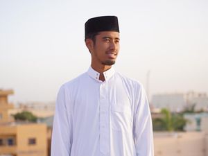 Kisah Mahasiswa Blitar Bersyukur Masih Bisa Salat Id di Tengah Perang Sudan Kisah Mahasiswa Blitar Bersyukur Masih Bisa Salat Id di Tengah Perang Sudan