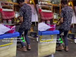 Kocak! Penjual Ketoprak Ini Selalu Bergoyang saat Ulek Bumbu