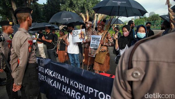 Potret Aksi Kamisan ke-773 di Istana Merdeka