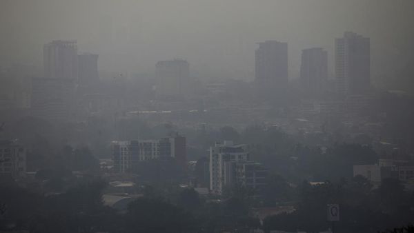 Penampakan El Salvador Diselimuti Debu Gurun Sahara