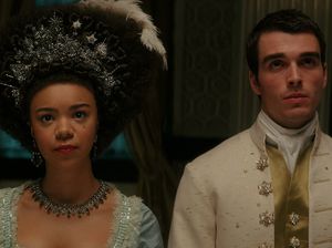 Netflix Beri Peringatan Adegan Seks di Queen Charlotte: Skip Jika Nonton Bareng Ortu