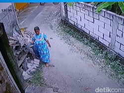 Warganet Geram dengan Perilaku Menjijikkan Masriah yang Siram Kencing-Tinja