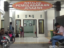 Niat Senang-senang dengan Istri di Tumpak Sewu, WN Malaysia Pulang Bawa Duka