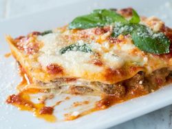 Sering Dilakukan! Ini 7 Kesalahan Umum Saat Makan di Restoran Italia