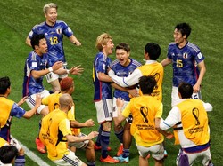Timnas Jepang dan Salam Empat Gol