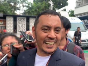 Mantan Politikus PSI Surya Tjandra Kini Jadi Caleg NasDem Mantan Politikus PSI Surya Tjandra Kini Jadi Caleg NasDem