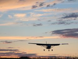 Hari Penerbangan: Peristiwa Sehari Sebelum Peringatan Sumpah Pemuda 1945