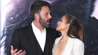 Ini Alasan Jennifer Lopez Minta Pisah dari Ben Affleck