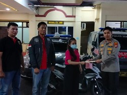 Polisi RW Gagalkan Penjambretan iPhone 13 Pro di Setiabudi Jaksel