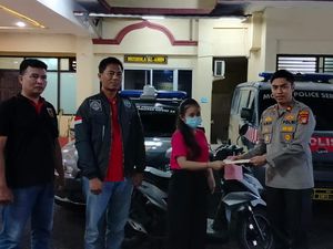 Polisi RW Gagalkan Penjambretan iPhone 13 Pro di Setiabudi Jaksel Polisi RW Gagalkan Penjambretan iPhone 13 Pro di Setiabudi Jaksel