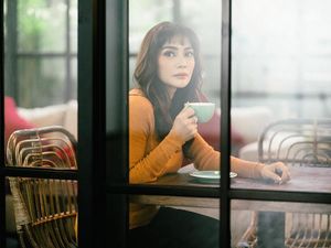 Masayu Anastasia Hobi Ngopi, Dikabarkan Dekat dengan Ariel NOAH