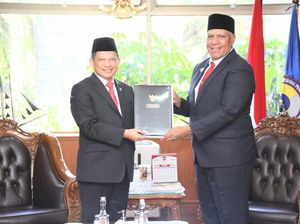 Paulus Waterpauw Kembali Jadi Pj Gubernur Papua Barat, Fokus Stunting-Pemilu Paulus Waterpauw Kembali Jadi Pj Gubernur Papua Barat, Fokus Stunting-Pemilu