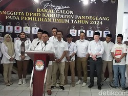 Gerindra Daftarkan 50 Bacaleg ke KPU Pandeglang, Targetkan Ketua DPRD