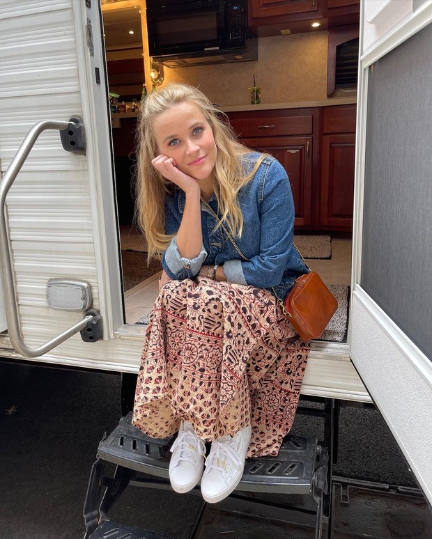 Hello sunshine by reese witherspoon/ Foto: Instagram.com/ reesewitherspoon Hello sunshine by reese witherspoon