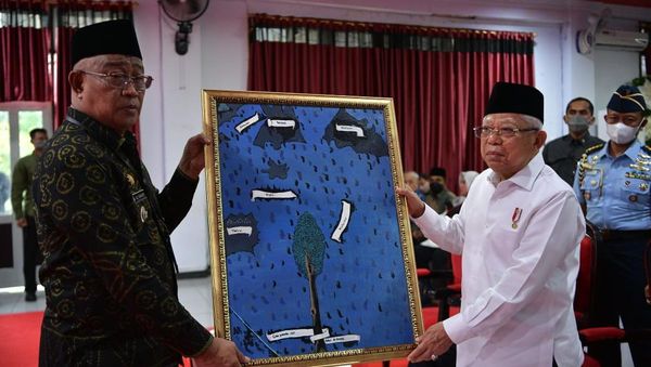 Wapres Buka Seminar Nasional Melacak Jalur Peradaban Rempah Dunia