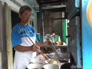 Kisah Mi Ayam Pertama di Klaten, dari Harga Rp 100 Kini Rp 8.000 Kisah Mi Ayam Pertama di Klaten, dari Harga Rp 100 Kini Rp 8.000