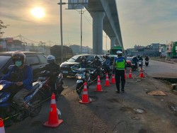 Ada Pengecoran, Jalan Cakung-Cilincing dari Bekasi Diberlakukan Satu Lajur