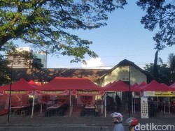 Cikuray Street Food, Spot Kuliner Nikmat dan Nyaman di Bandung