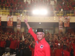 Survei Indikator: Mayoritas Pemilih Jokowi-Maruf Dukung Ganjar di 2024