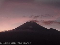 Dalam 6 Jam, Gunung Semeru Erupsi Disertai Letusan 23 Kali