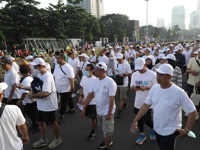 Jalan Santai Peringati Sewindu Proyek Strategis Nasional