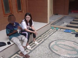 Bocah Pertalite Ingat Waktu Ngaji Saat Main ke Rumah Kades Cantik Lamongan