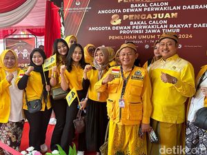 Golkar Pasang YouTuber hingga Selebgram demi Target 20 Kursi DPRD Jatim Golkar Pasang YouTuber hingga Selebgram demi Target 20 Kursi DPRD Jatim