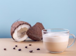 Selain Creamy Gurih, Racikan Kopi Campur Santan Punya Manfaat Sehat