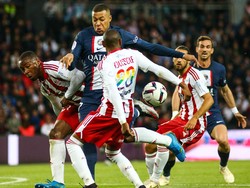 PSG Vs Ajaccio: Diwarnai Dua Kartu Merah, Les Parisiens Menang 5-0