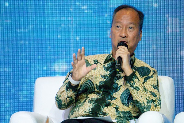 Menteri Perindustrian Agus Gumiwang Kartasasmita