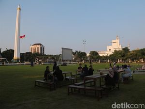 Nostalgia Surabaya Tempo Dulu di Night at The Museum Tugu Pahlawan Nostalgia Surabaya Tempo Dulu di Night at The Museum Tugu Pahlawan