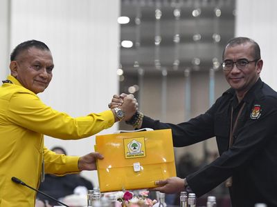 Partai Golkar Daftarkan Bacaleg ke KPU