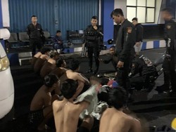 Polisi Tangkap 8 Anggota Gangster Hendak Tawuran di Bogor, Samurai Disita