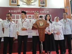 Aldi Taher hingga Vicky Prasetyo Didaftarkan Jadi Caleg, Limbad Ikut ke KPU