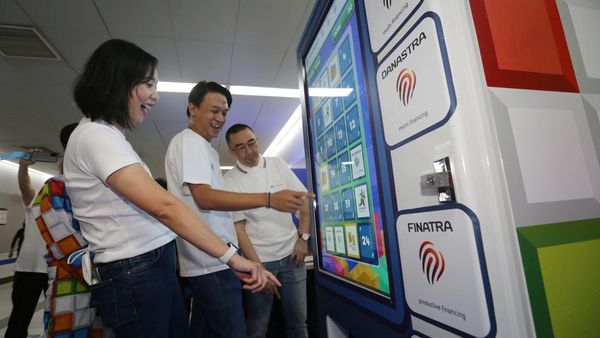 Upaya Tingkatkan Literasi dan Inklusi Keuangan di Anjungan MRT