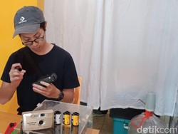 Ngalam Mbois: Jasa Cuci Film Kamera Jadul di Malang yang Tak Terbenam Waktu
